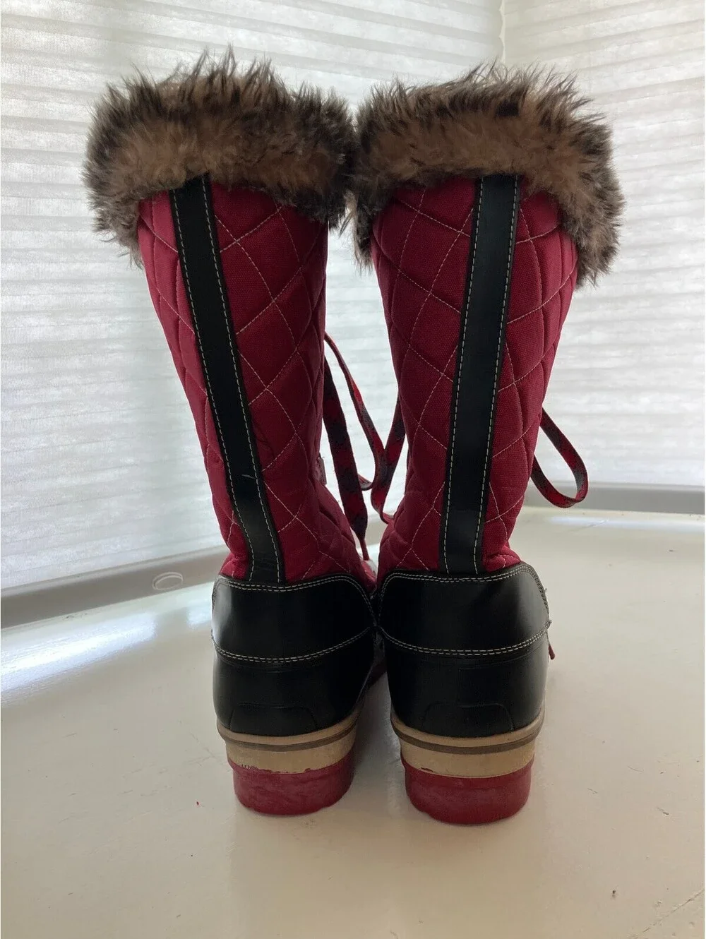 Storm by Cougar Winter Boots Womens 9 Red Duck Boot Faux Fur Waterproof